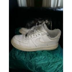Nike air force 1 maat 37,5