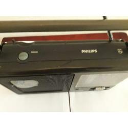 TE koop aangeboden mooi wereld radio.phillips doe gepast bod