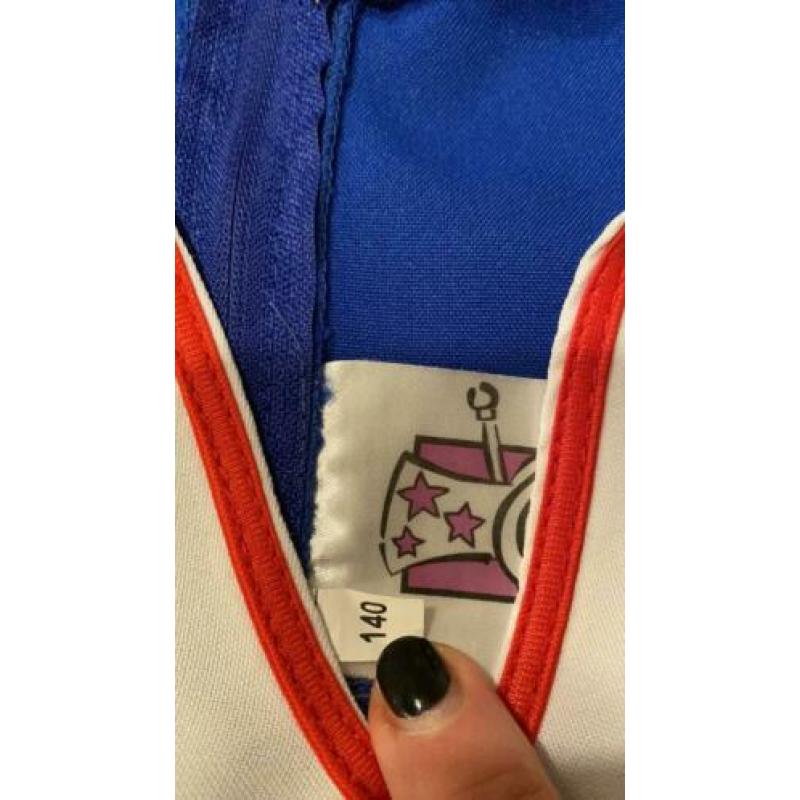 Cheerleader jurkje maat 140 inclusief 2 pompons