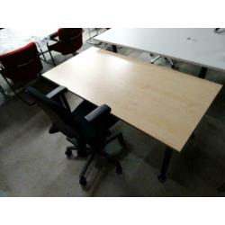 Gispen Next bureau / bureautafel 140x80 of 160x80 ( 20 x )