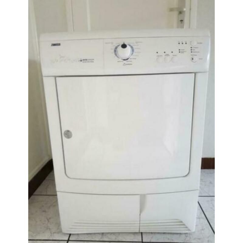Te koop Zanussi wasdroger ( condensdroger) Zeer zuinig!!