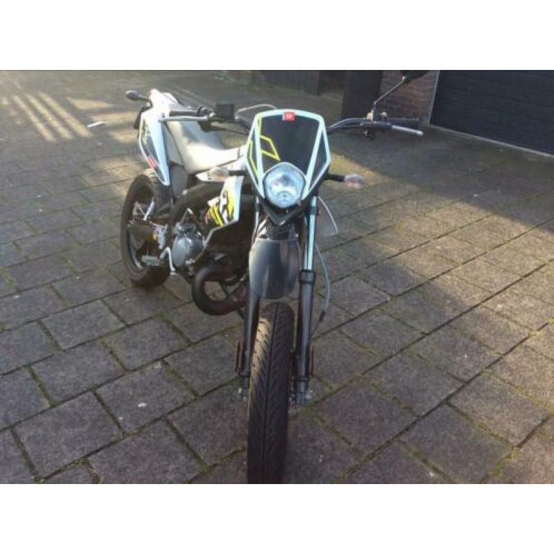 Derbi senda