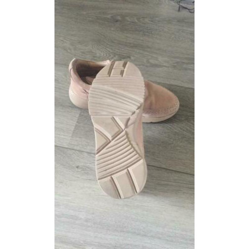 Te koop: Filling Pieces maat 37