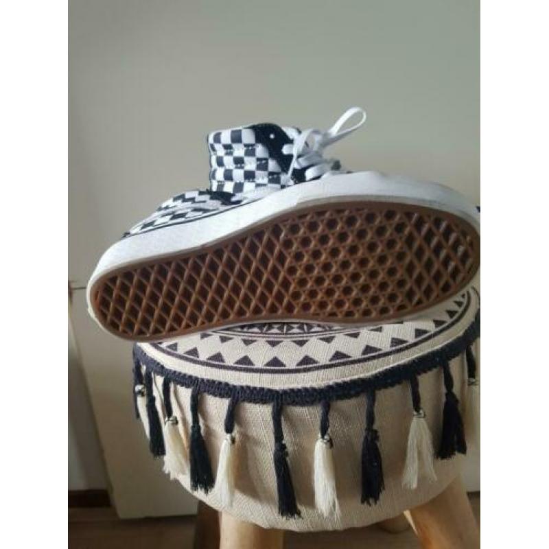 Merk vans maat 37