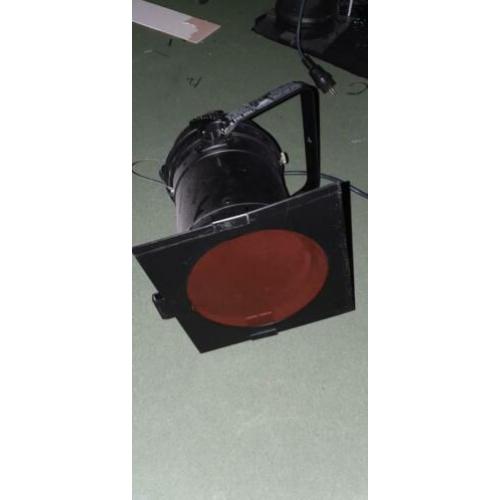 Par 64 spots (19 stuks), incl lamp en lichtfilter