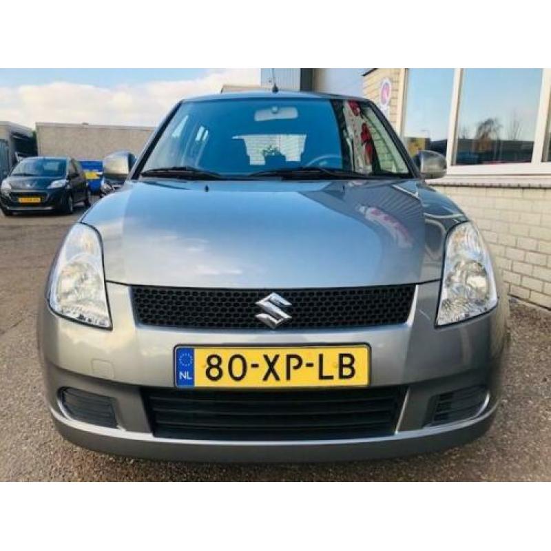 SUZUKI Swift 1.3i 5Deurs COOL! Airco! (Nette auto!)