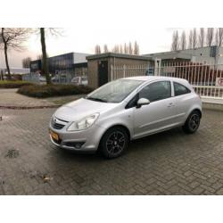 Opel Corsa 1.2-16V Enjoy Mooie nette auto