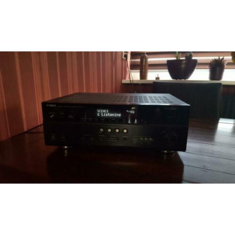 Yamaha RX-V671