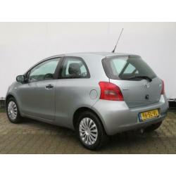 Toyota Yaris 1.3 VVTi Terra