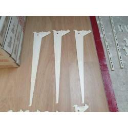 Duraline Wandplanken met rails en haken