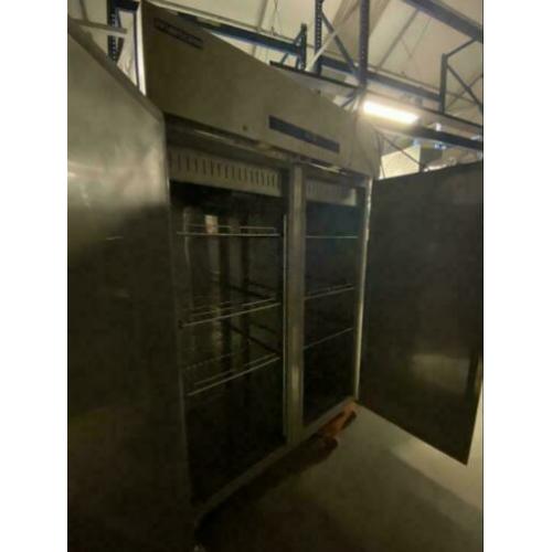 Horeca Koelkast Metos RVS 1300 liter €800,-