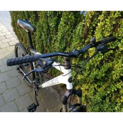 TREK 4300 sportfiets