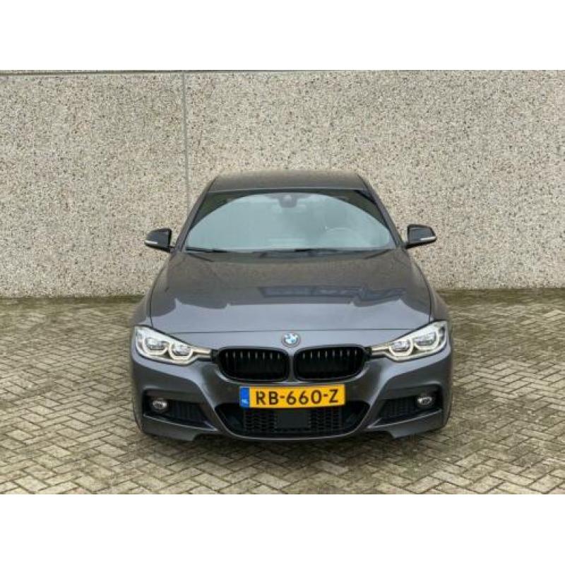 BMW 330i M Sport High Exec F30 Individ Adapt HK Trkhk Cplay