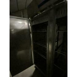 Horeca Koelkast Metos RVS 1300 liter €800,-