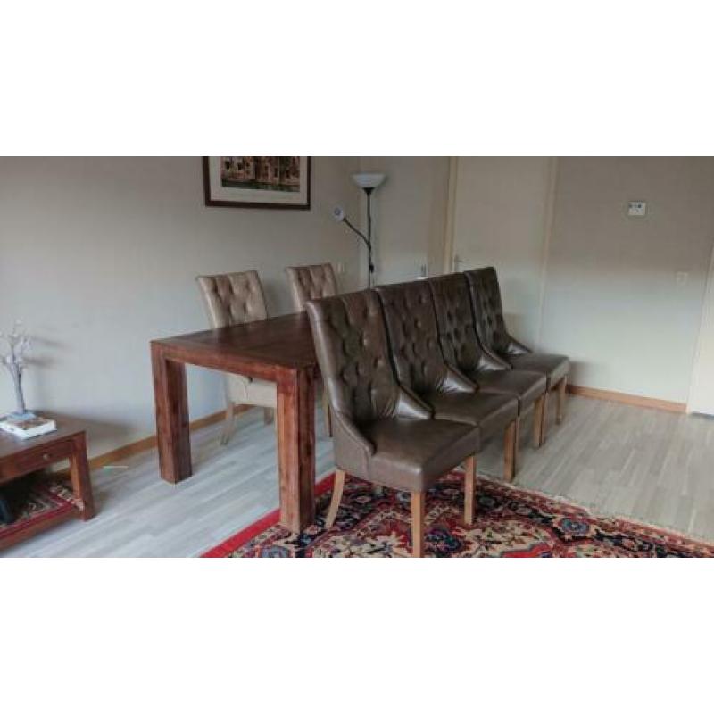 Eettafel + 6 stoelen
