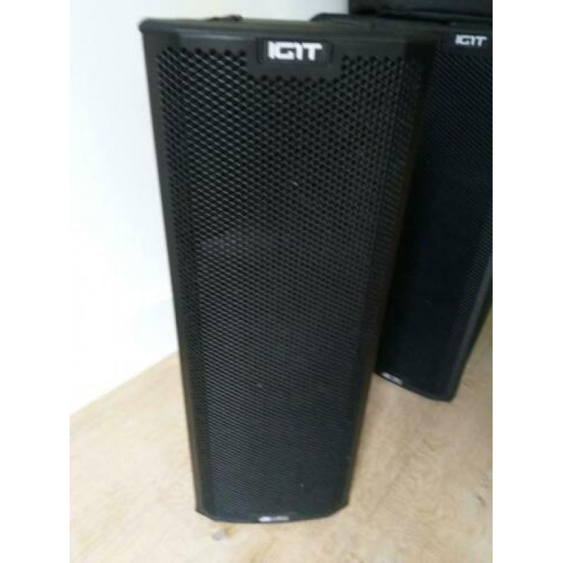 Twee IG1T DB Technologies Speakers NIEUWSTAAT