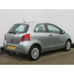 Toyota Yaris 1.3 VVTi Terra