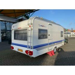 Hobby 460 UFe Excellent 2003 + Voortent