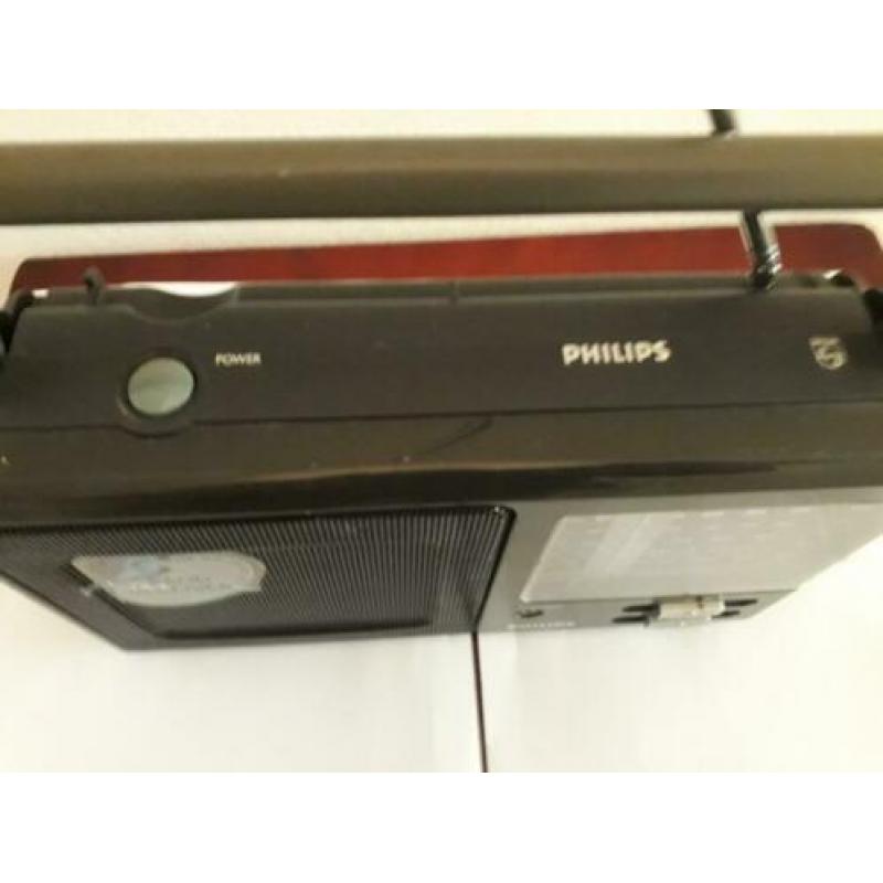 TE koop aangeboden mooi wereld radio.phillips doe gepast bod