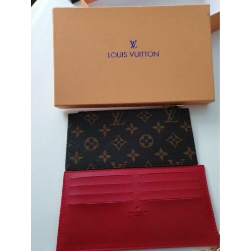 Louis Vuitton pochette felicie monogram