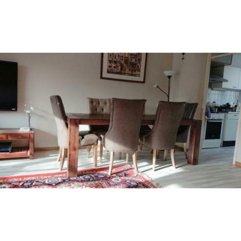 Eettafel + 6 stoelen