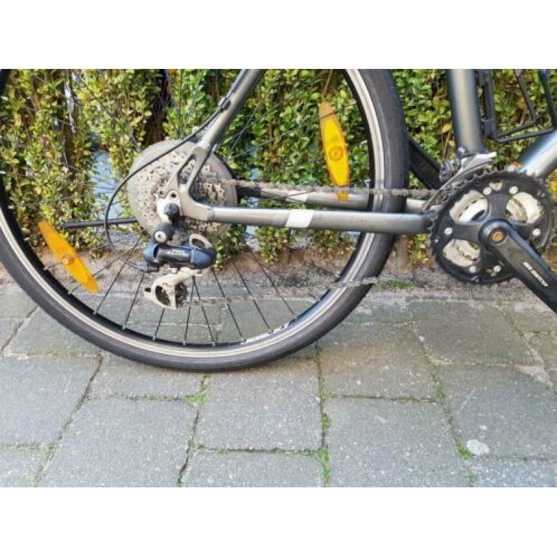 TREK 4300 sportfiets