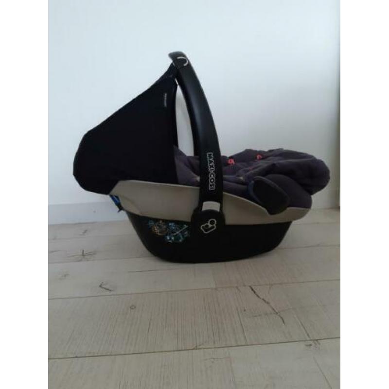 Maxi-cosi te koop.