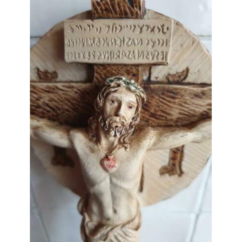 Oud kruis ?? crucifix muurhanger