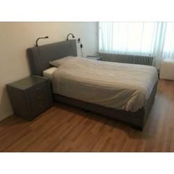 Ter overname Van Landschoot elektrische boxspring 120x200cm