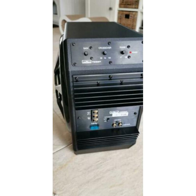 Axton subwoofer AB25A
