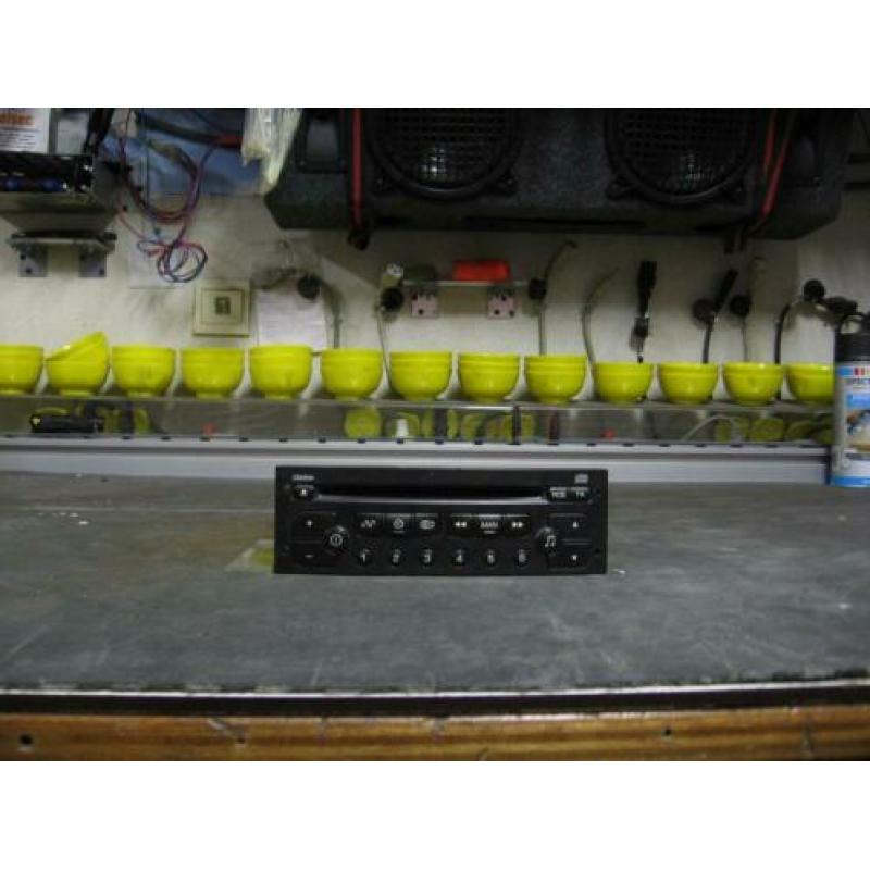 Auto Radio's
