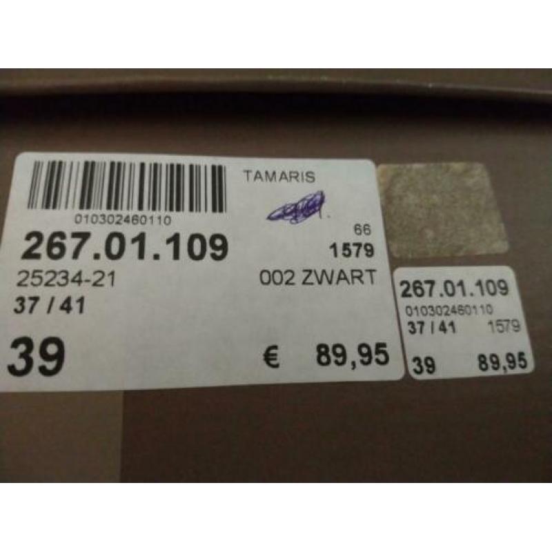 Half hoge Tamaris zwart laarsje