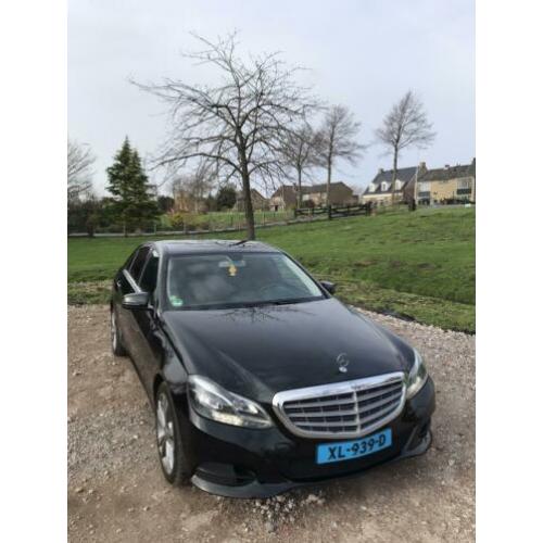 Mercedes E-Klasse E200 CDI BE Aut7 2014 Zwart Taxi klaar.