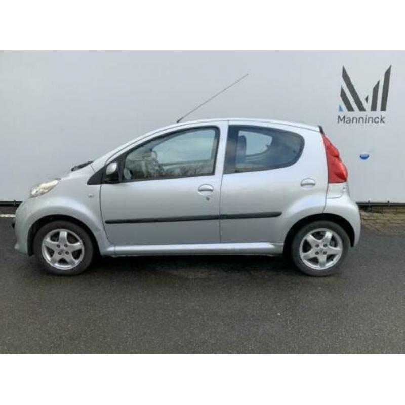 Peugeot 107 1.0-12V XS AIRCO/GARANTIE/ONDERHOUDSBEURT/RIJKLA