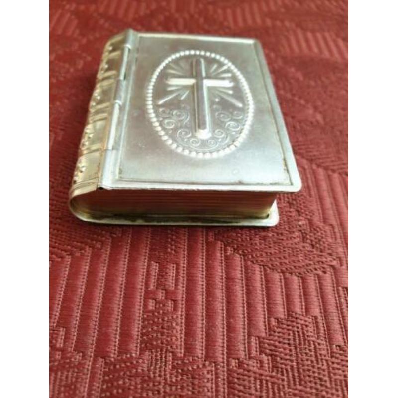 Oud verzilverd rozenkransdoosje ?? kruis crucifix