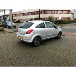 Opel Corsa 1.2-16V Enjoy Mooie nette auto