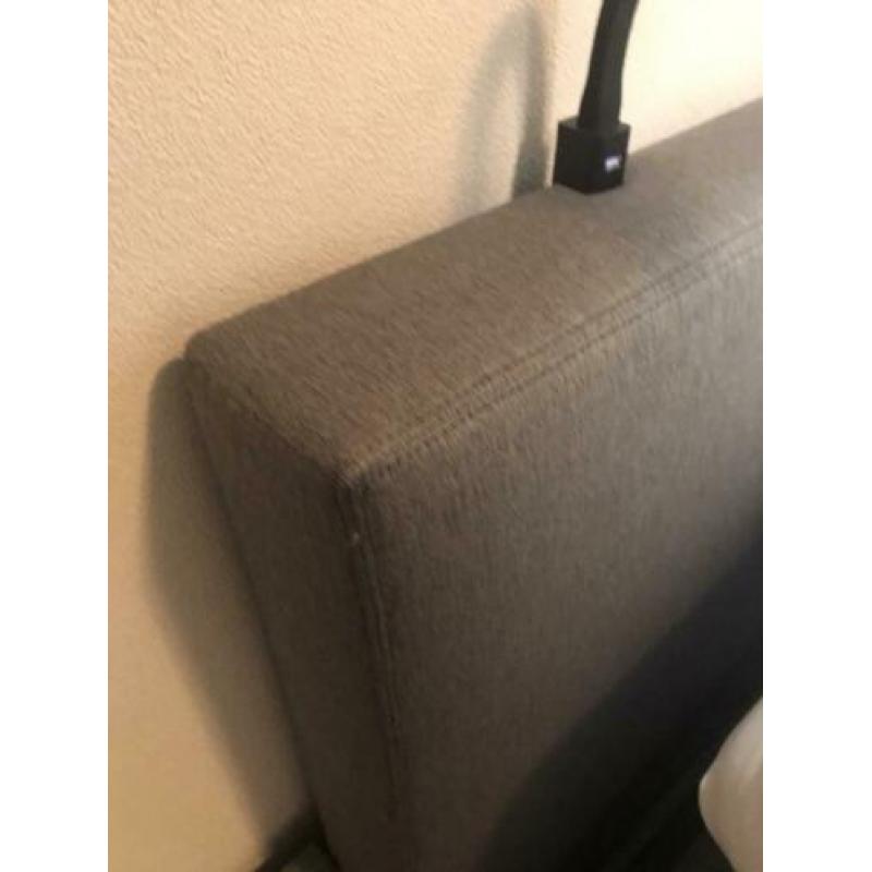 Ter overname Van Landschoot elektrische boxspring 120x200cm