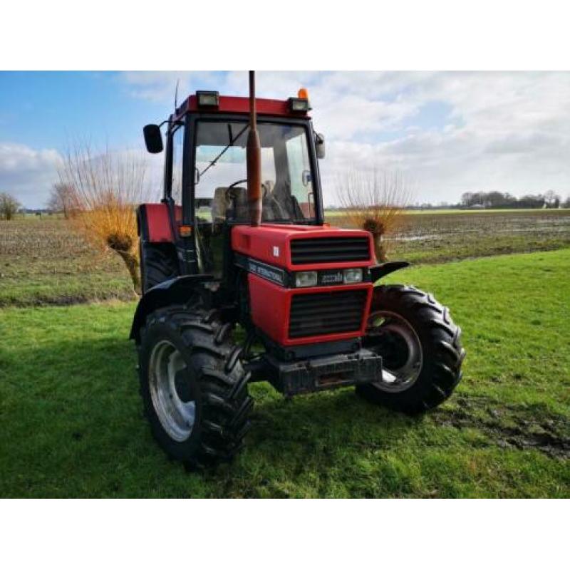 Case IH 845 XL
