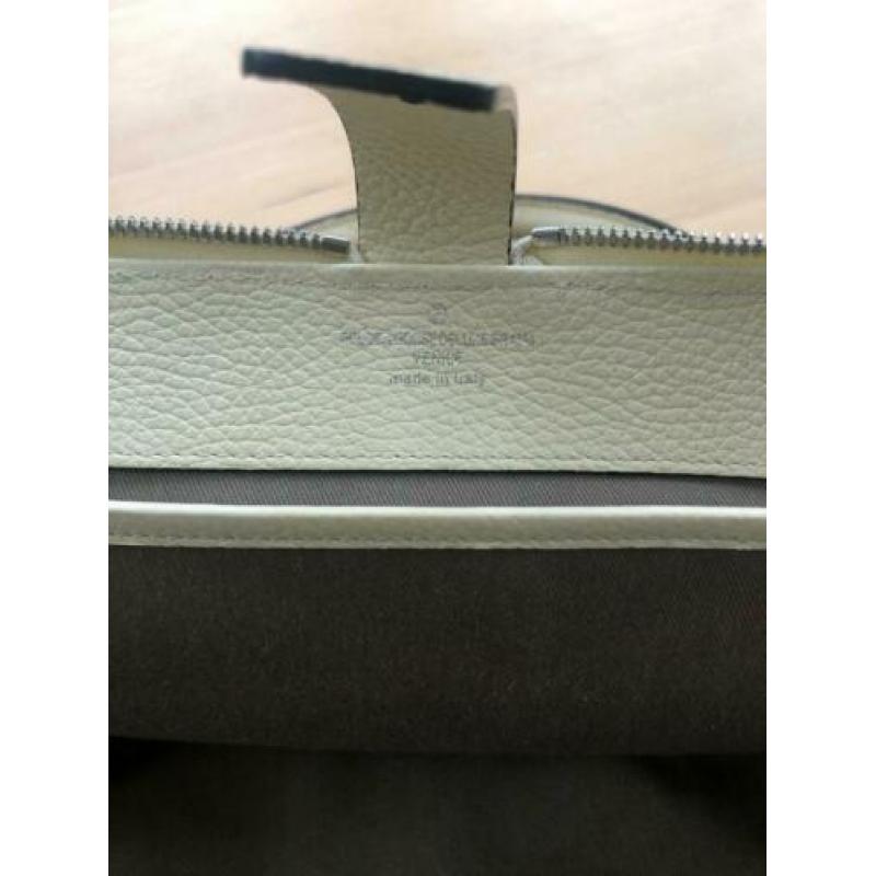 Golden Goose bij Pauw tas model Equipage Nano Ivoor