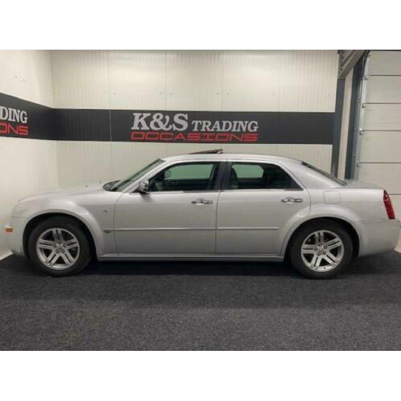 Chrysler 300C 3.5 V6 Zeer nette staat