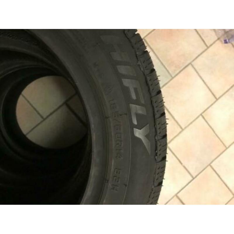 set nieuwe 4 seizoenenbanden 185/60-14