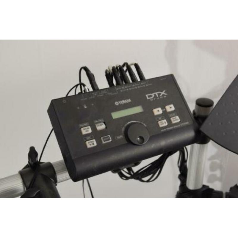Yamaha DTX500 drumset