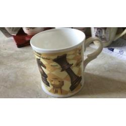 Schaak beker bone China