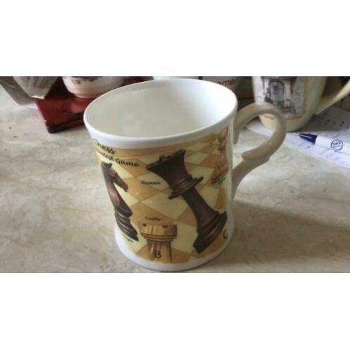 Schaak beker bone China