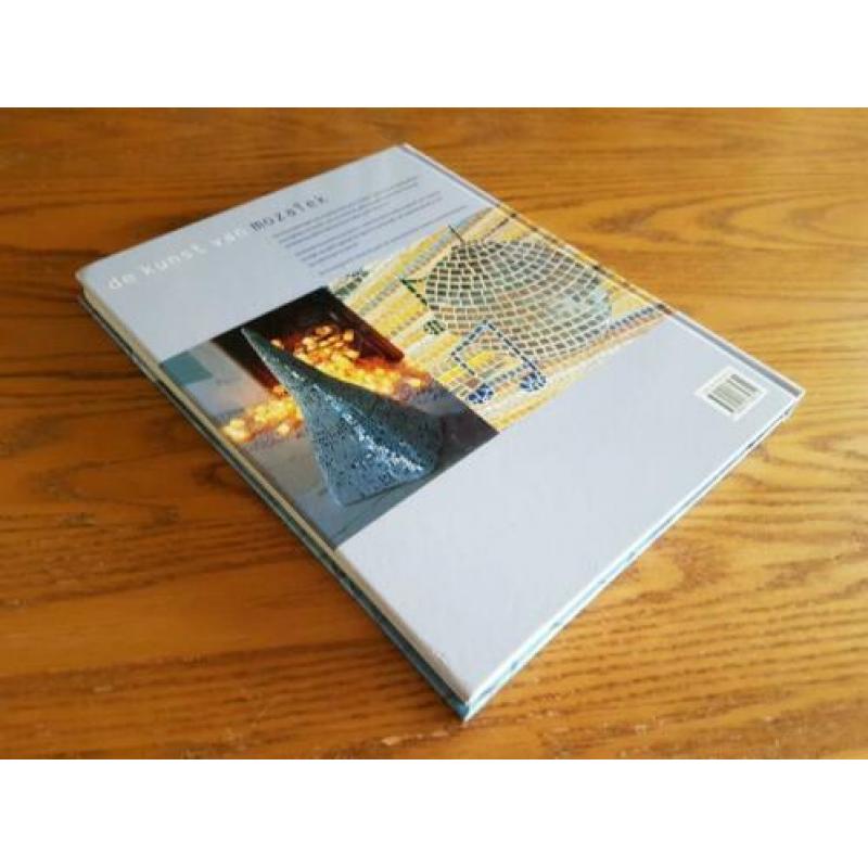 De KUNST VAN MOZAÏEK – Caroline Suter / Celia Gregory