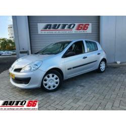 Renault Clio 1.5 dCi Authentique 5 drs en AIRCO Apk tot 03-2