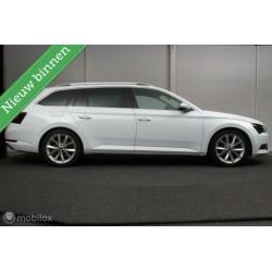 Skoda Superb Combi 2.0 TDI Style Business