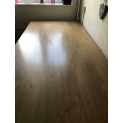 Eet tafel lengte 1,80 x breedte 90 cm
