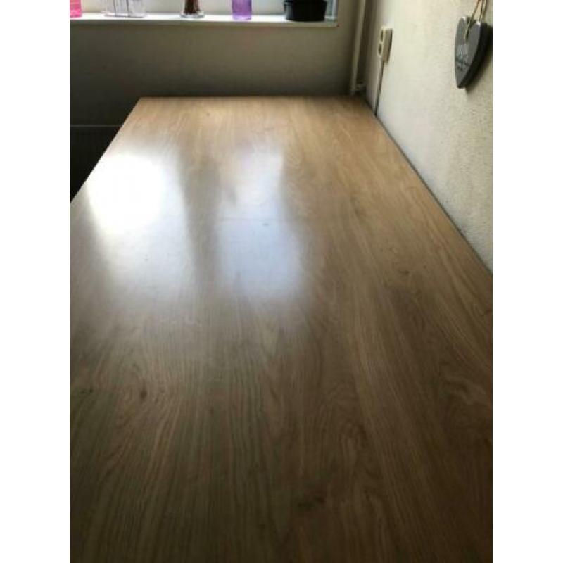 Eet tafel lengte 1,80 x breedte 90 cm