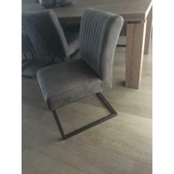 8 industriële stoelen 1 jaar oud grijs antraciet
